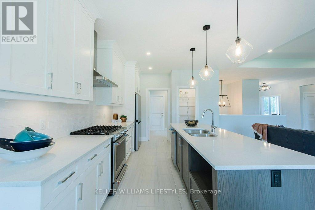 6768 Heathwoods Avenue, London South (South V), Ontario  N6P 0M2 - Photo 12 - X12188115