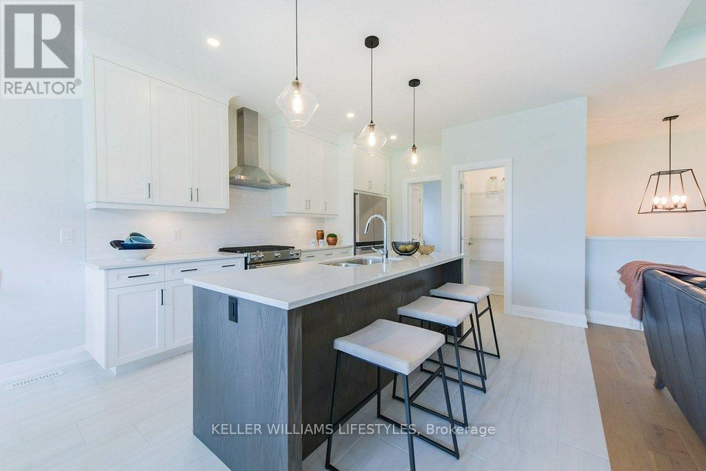 6768 Heathwoods Avenue, London South (South V), Ontario  N6P 0M2 - Photo 9 - X12188115