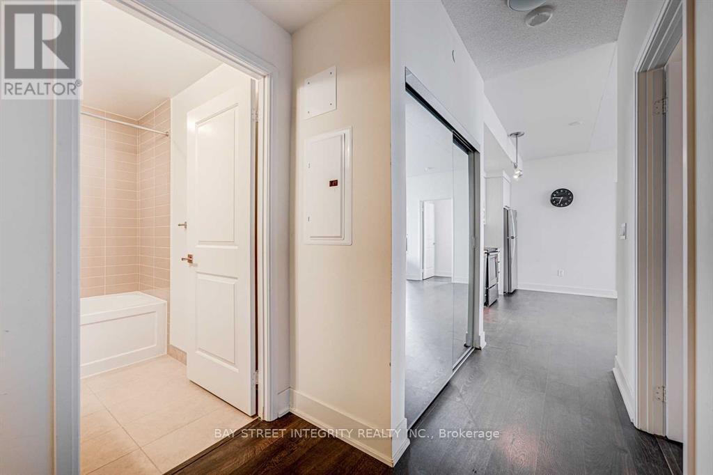 1904 - 88 Sheppard Avenue E, Toronto, Ontario  M2N 0G9 - Photo 19 - C12323607