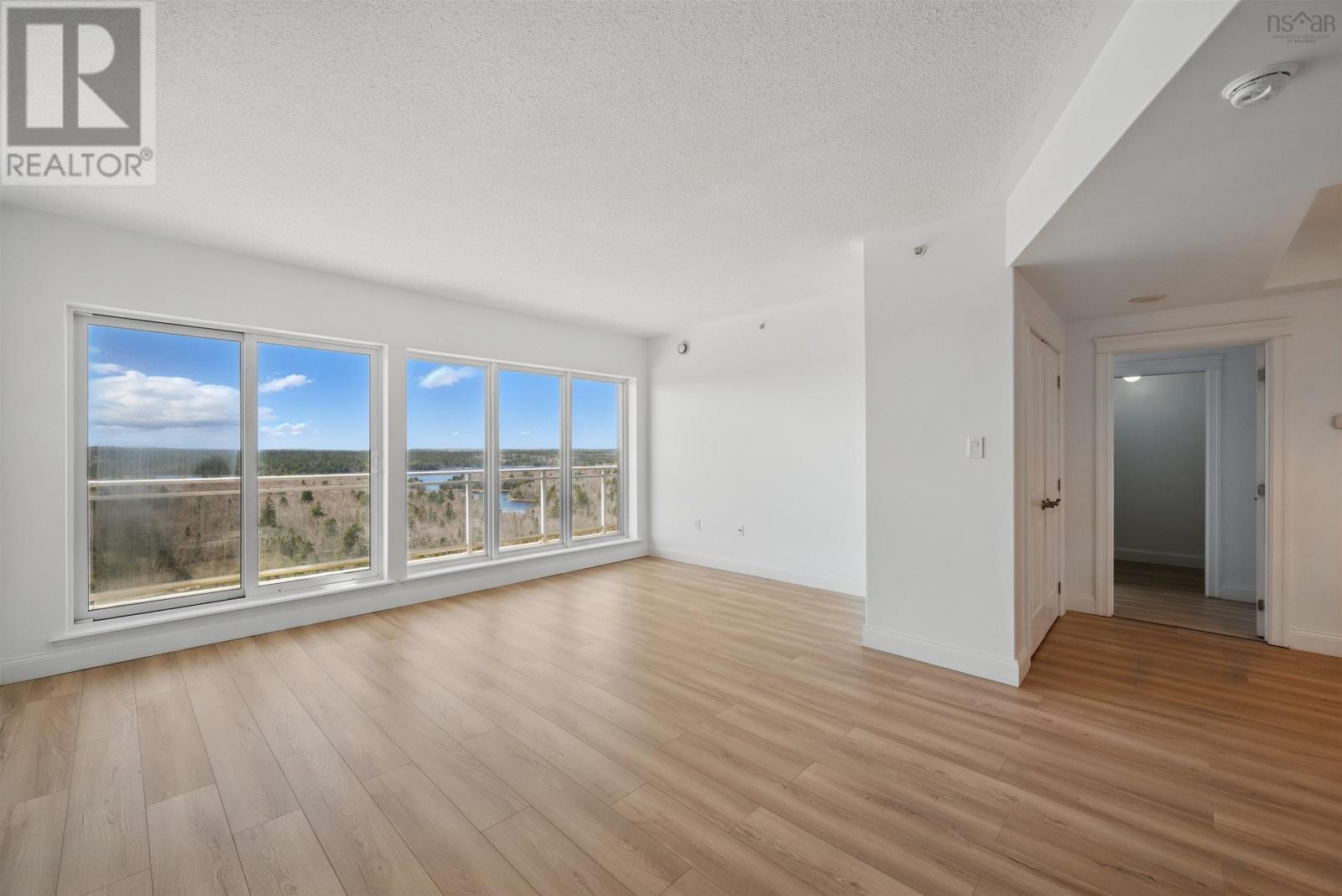 Property at 1006 60 Walter Havill Drive image 1