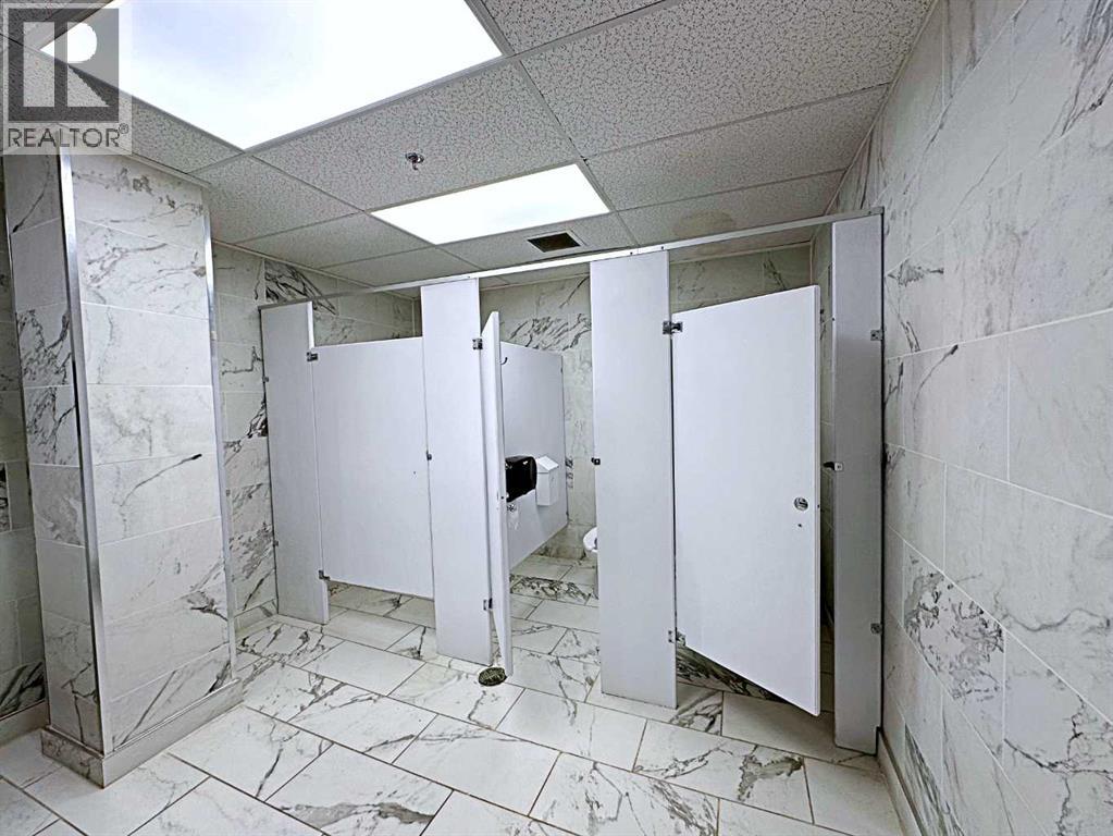 Lower, 10006 Macdonald Avenue, Fort Mcmurray, Alberta  T9H 1S8 - Photo 27 - A2193314