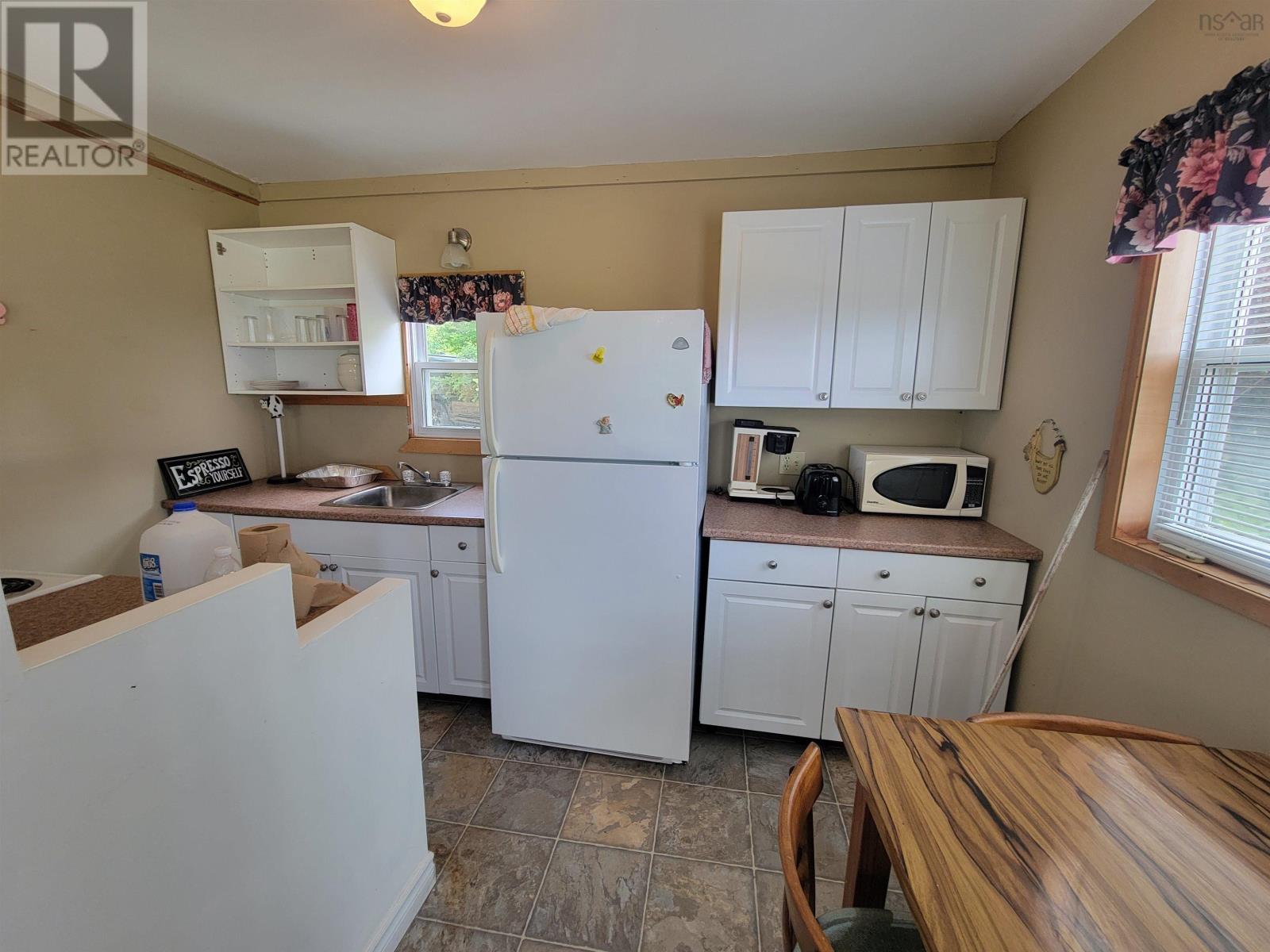 8356 East Bay Highway, Big Pond, Nova Scotia  B1J 1Z6 - Photo 16 - 202516868
