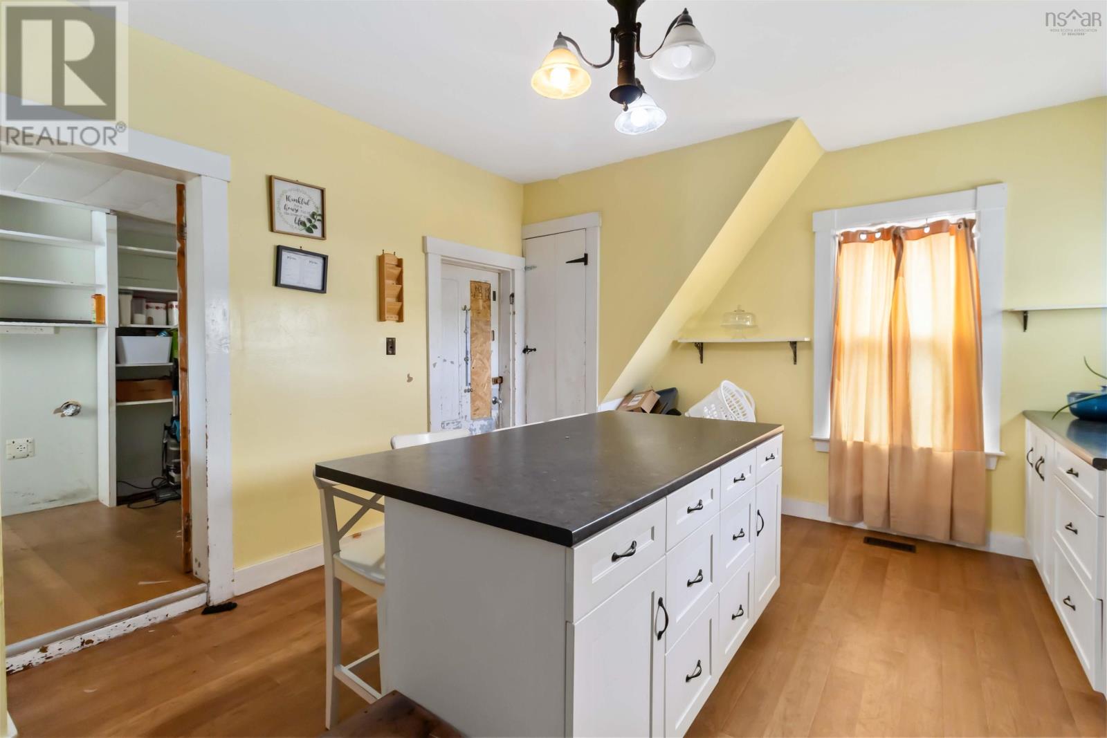 101 Pleasant Street, Bridgewater, Nova Scotia  B4V 1N3 - Photo 30 - 202517094