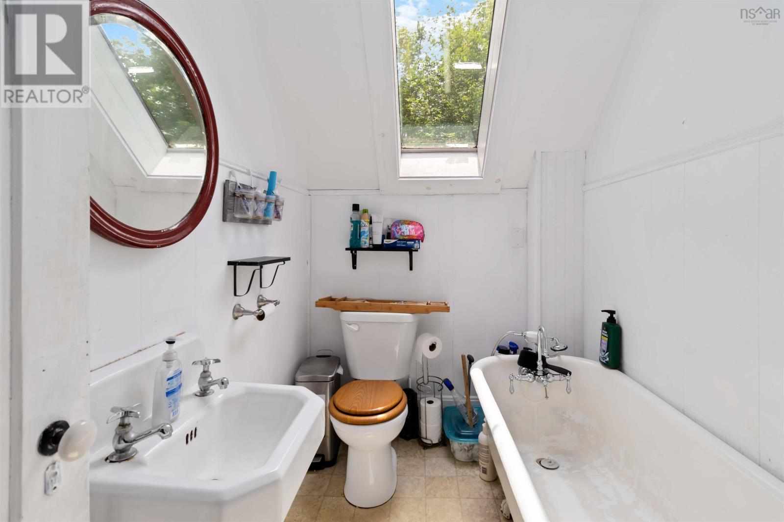 101 Pleasant Street, Bridgewater, Nova Scotia  B4V 1N3 - Photo 17 - 202517094