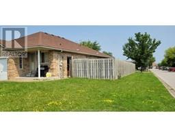 1198 Highnoon Dr Unit# Lower unit