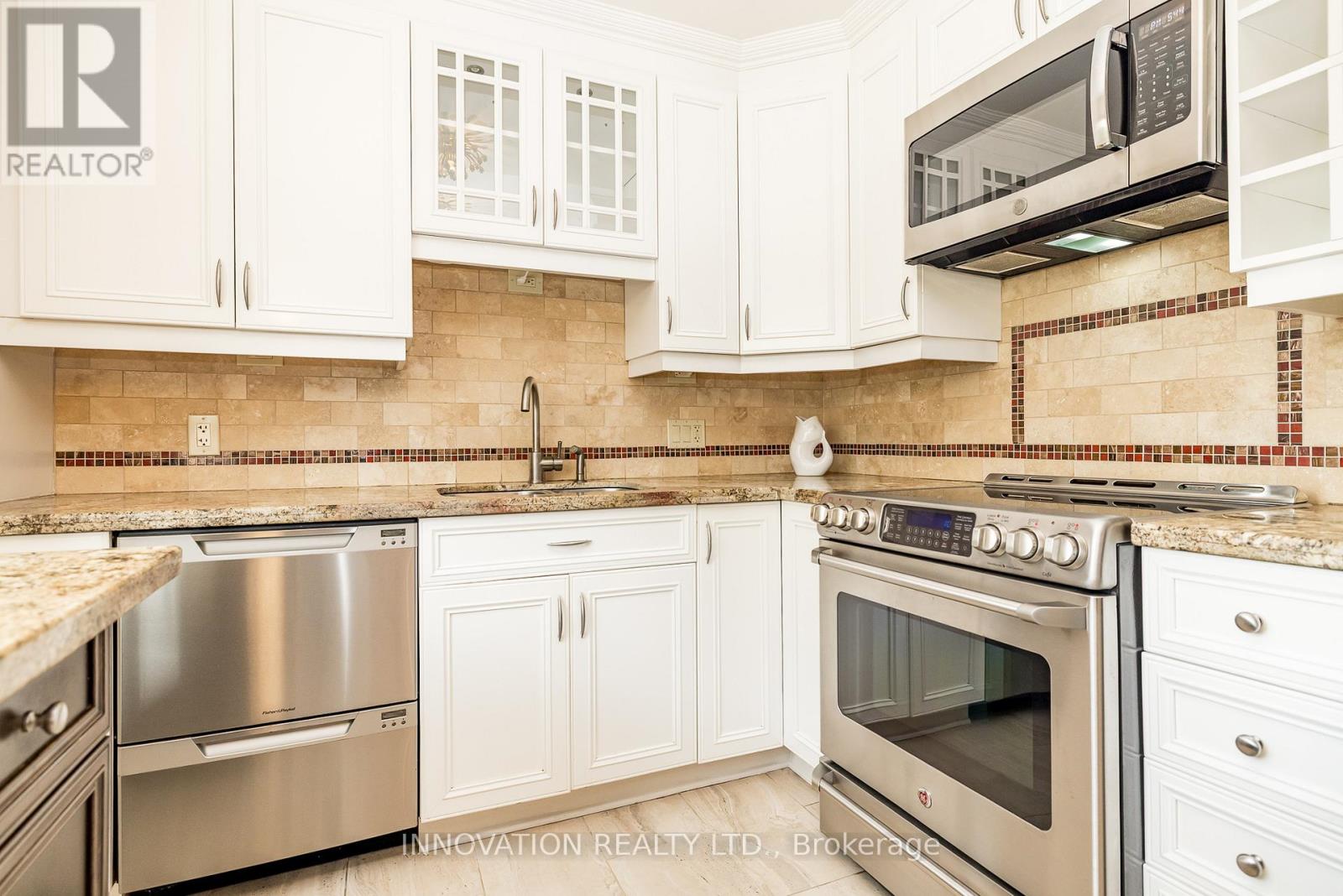 2751 Massicotte Lane, Ottawa, Ontario  K1T 3G9 - Photo 11 - X12323621