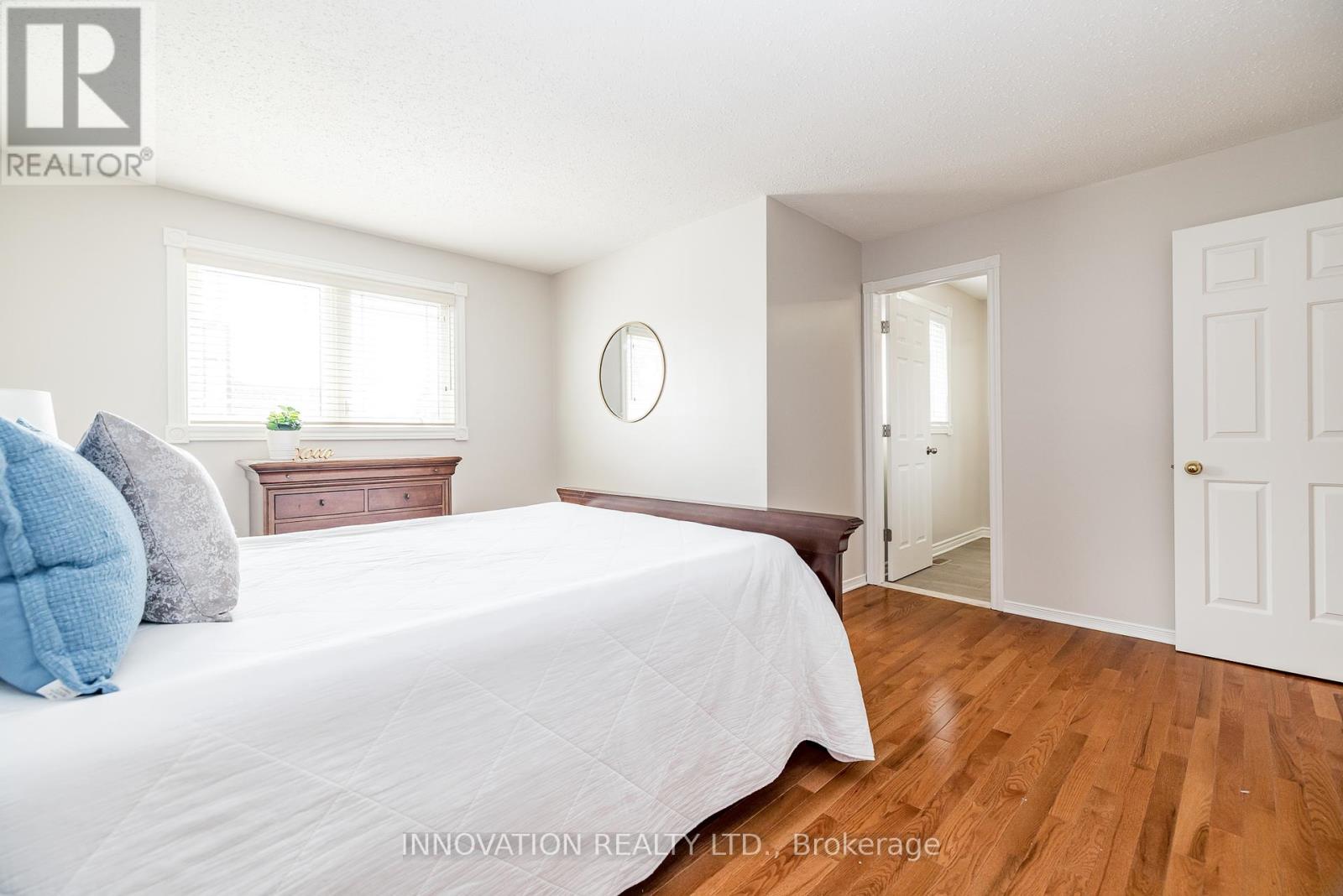 2751 Massicotte Lane, Ottawa, Ontario  K1T 3G9 - Photo 15 - X12323621