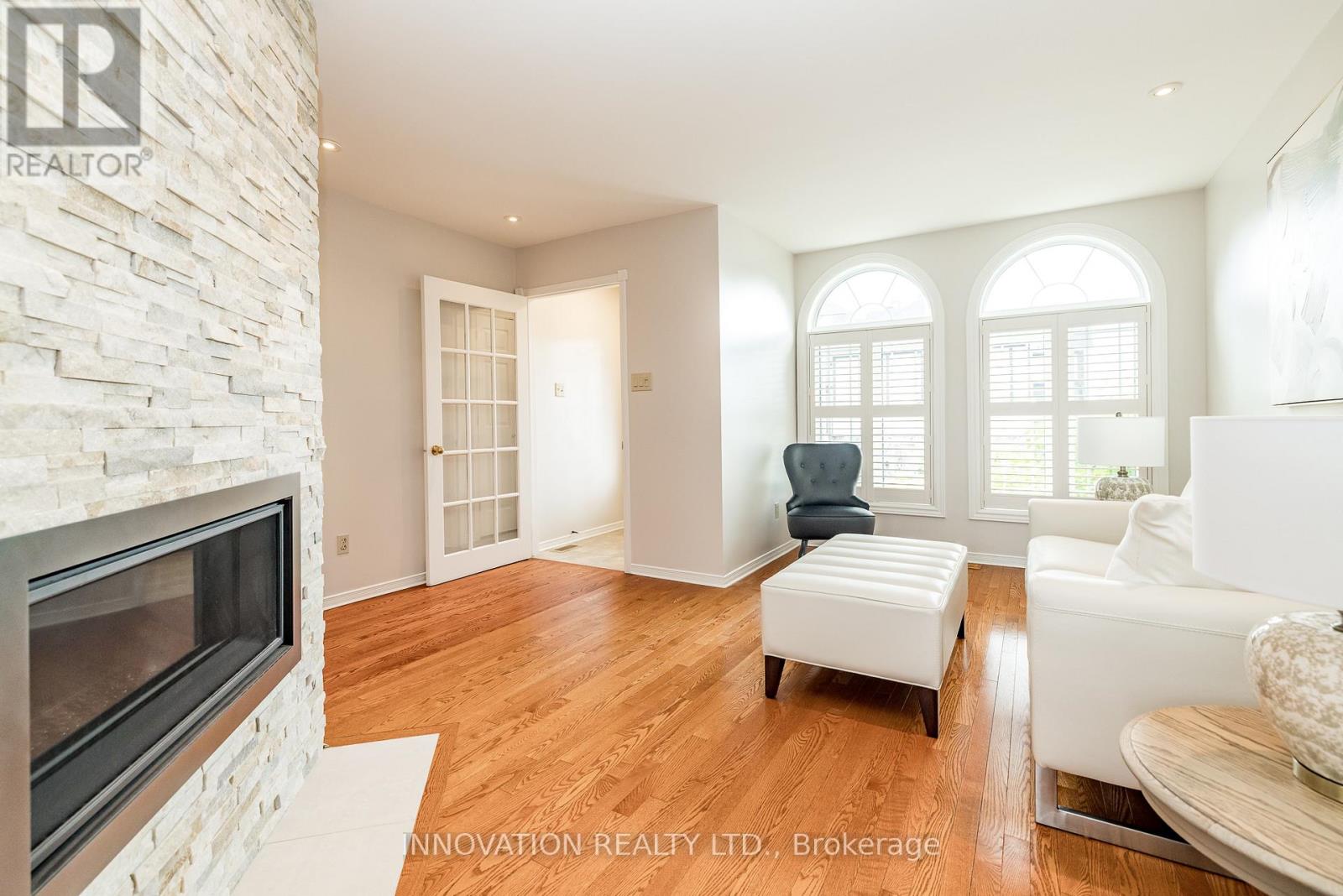 Property at 2751 MASSICOTTE LANE image 4