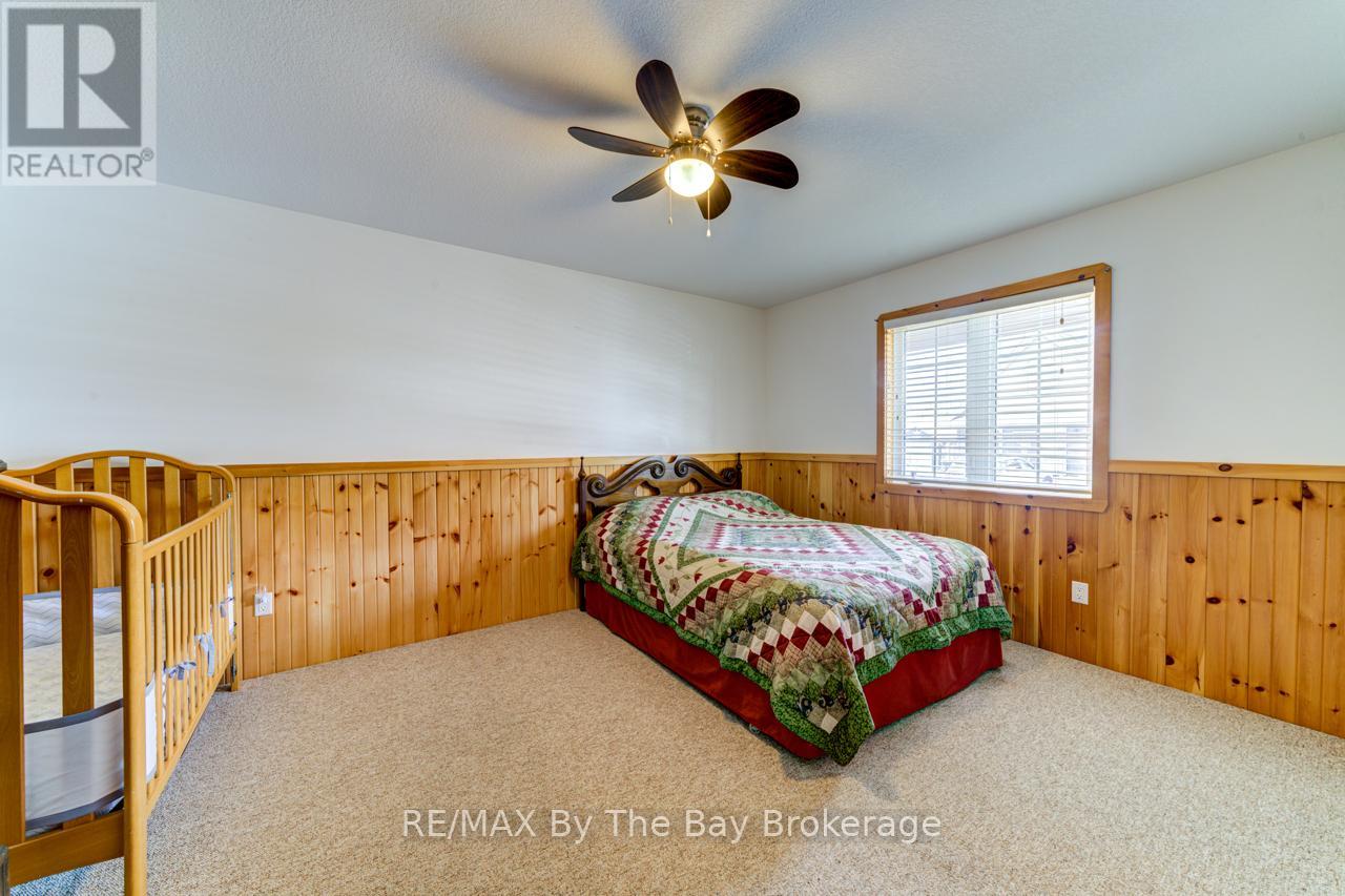47 Madawaska Trail, Wasaga Beach, Ontario  L9Z 1X7 - Photo 25 - S12323628