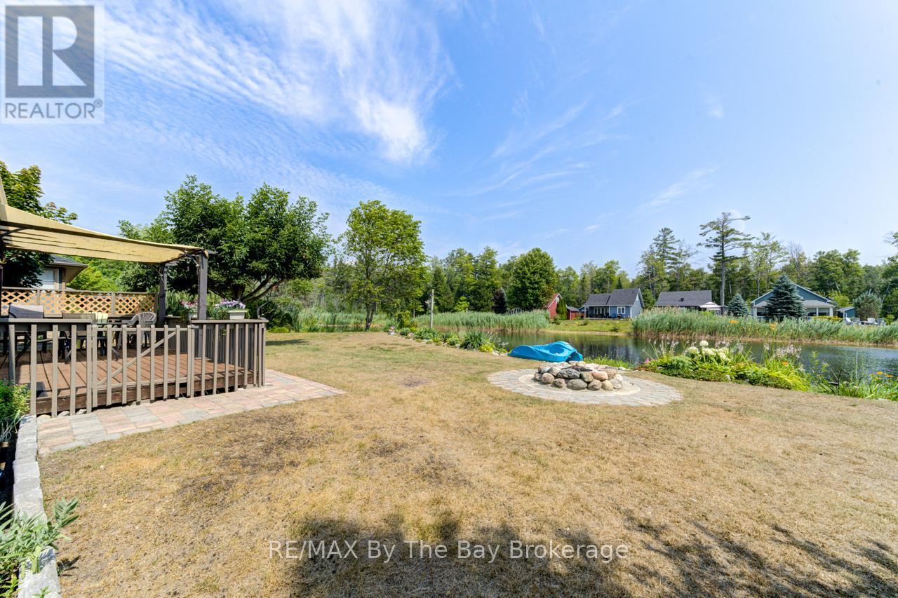 47 Madawaska Trail, Wasaga Beach, Ontario  L9Z 1X7 - Photo 34 - S12323628