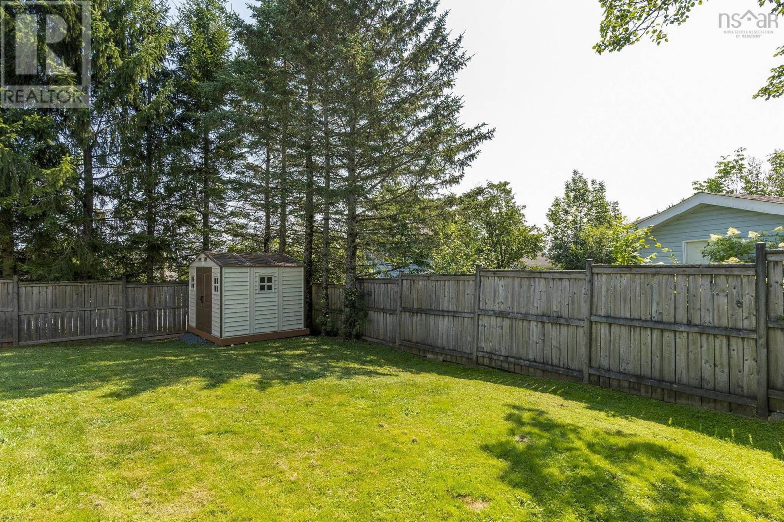 121 Greenwich Drive, Dartmouth, Nova Scotia  B2V 2N5 - Photo 38 - 202519198