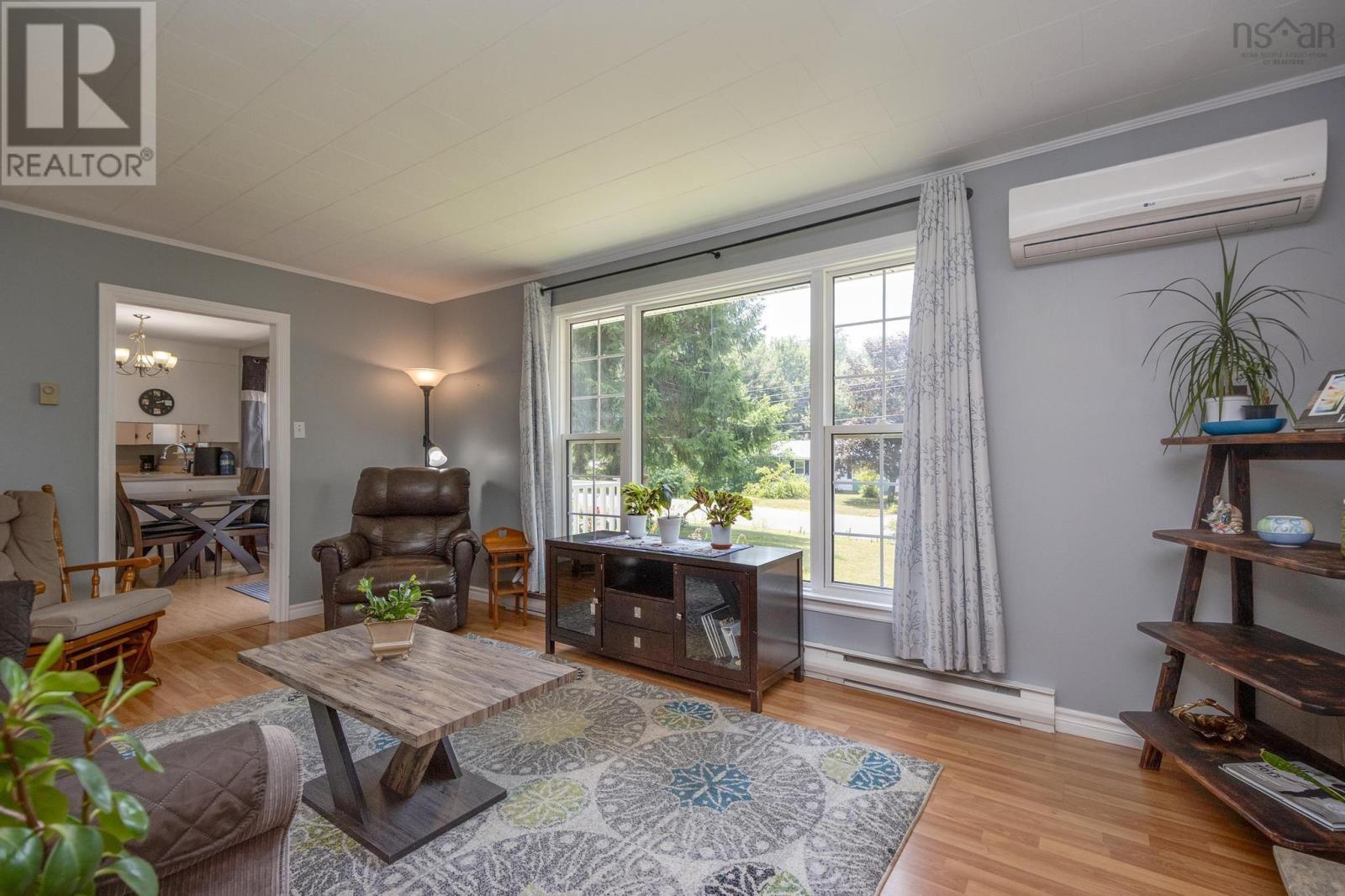 15 Catherine Crescent, New Minas, Nova Scotia  B4N 3Y3 - Photo 11 - 202519200