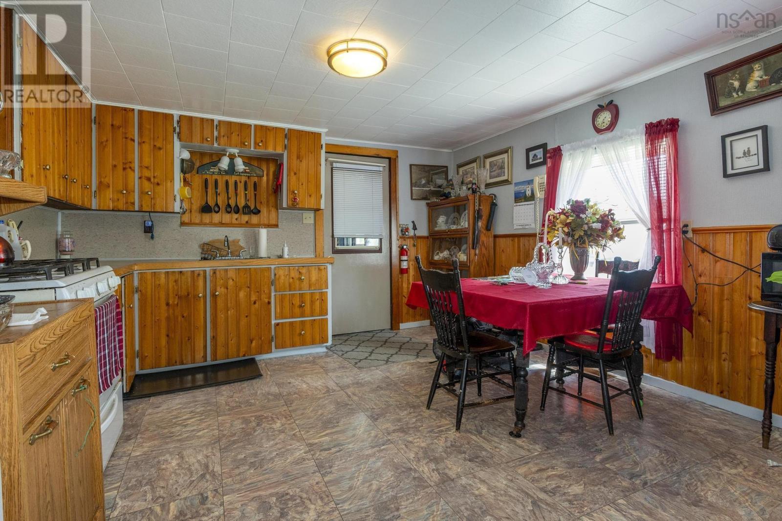 1045 Old Pictou Road, Riversdale, Nova Scotia  B6L 2L9 - Photo 15 - 202519207