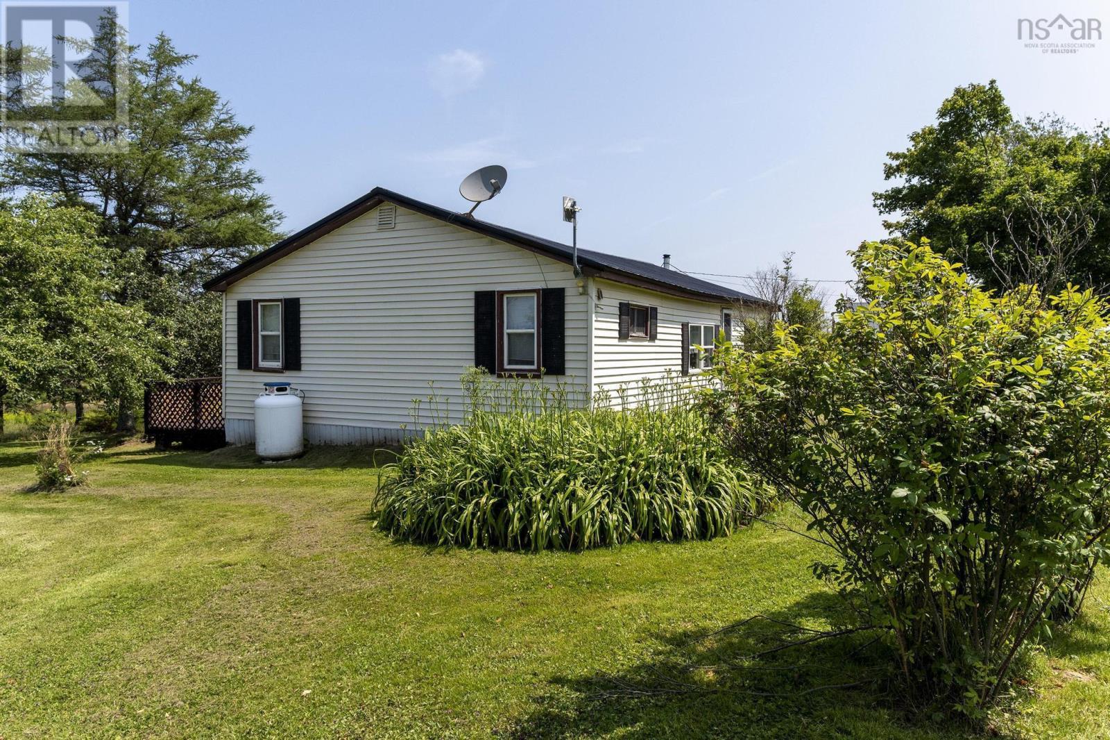 1045 Old Pictou Road, Riversdale, Nova Scotia  B6L 2L9 - Photo 3 - 202519207
