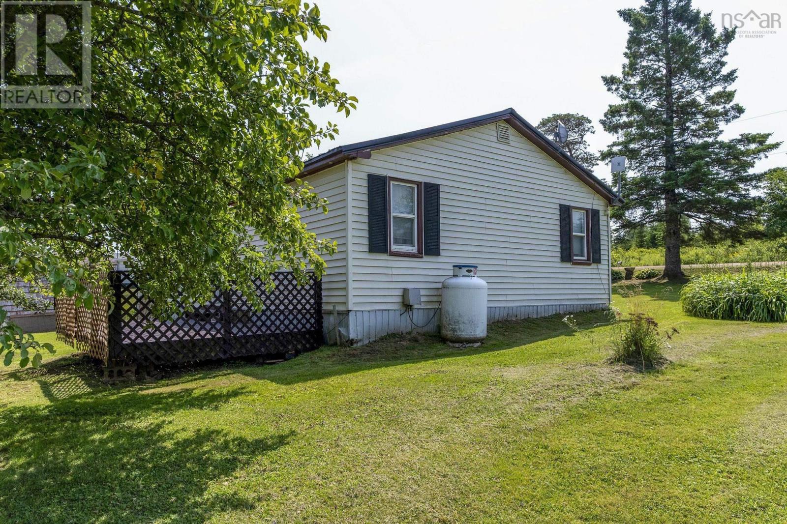 1045 Old Pictou Road, Riversdale, Nova Scotia  B6L 2L9 - Photo 4 - 202519207