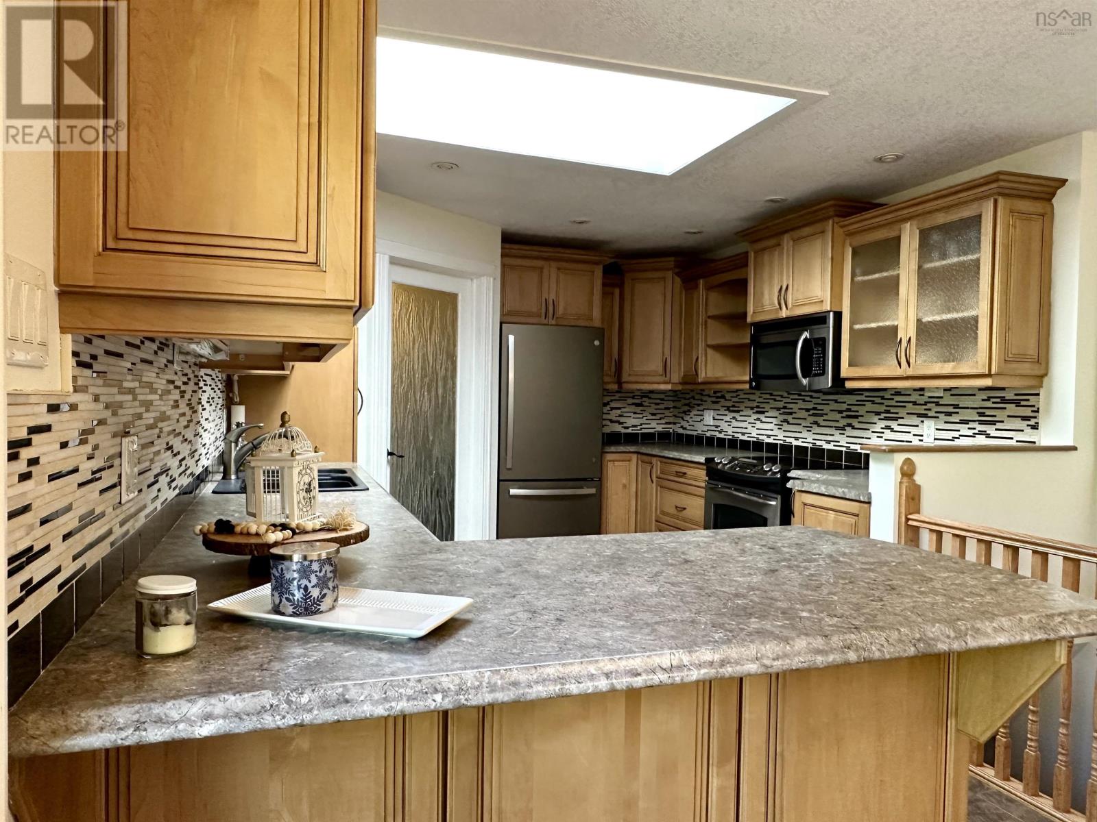 525 Phalen Road, Glace Bay, Nova Scotia  B1A 3B6 - Photo 23 - 202519557