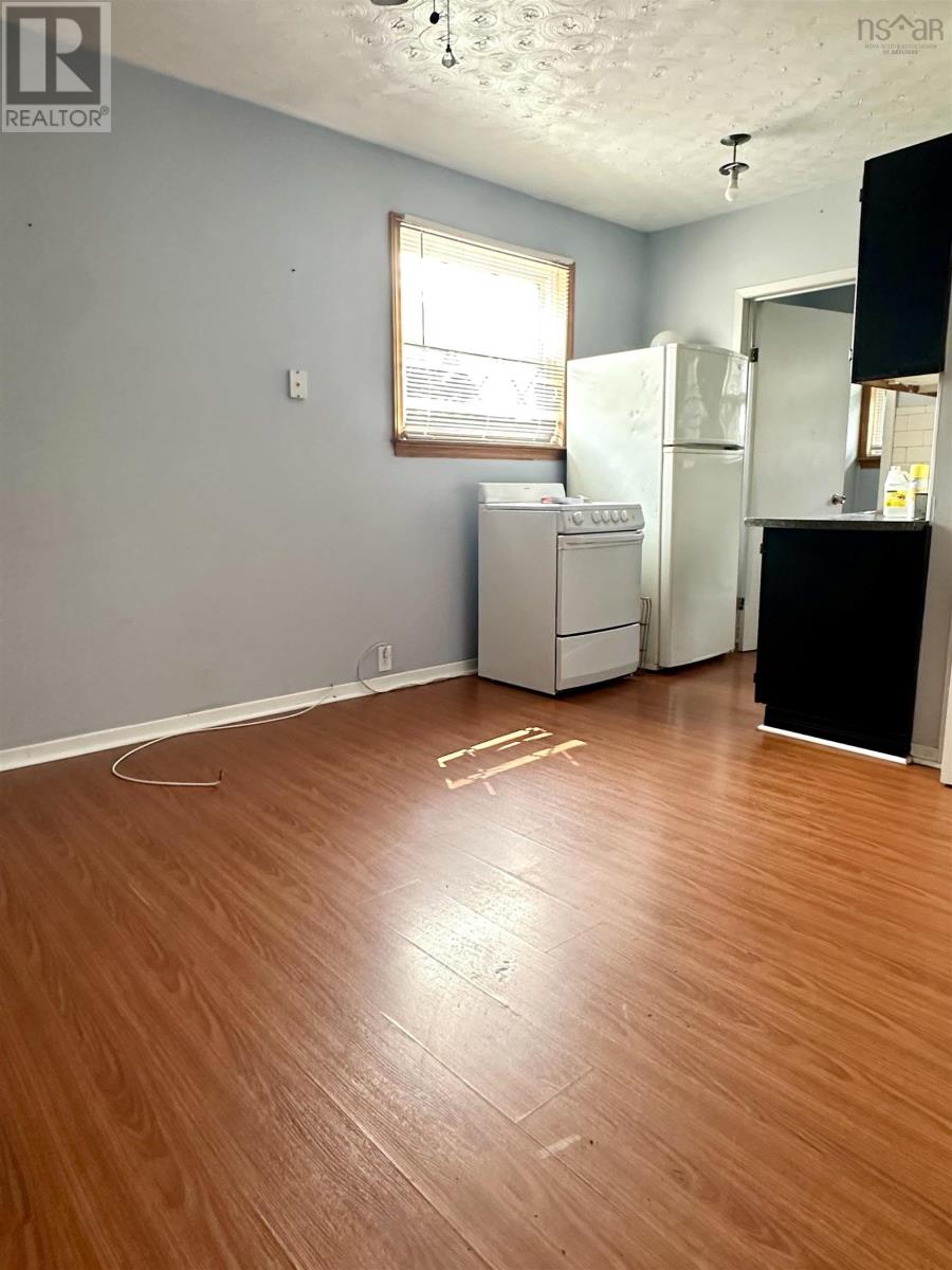 525 Phalen Road, Glace Bay, Nova Scotia  B1A 3B6 - Photo 18 - 202519557