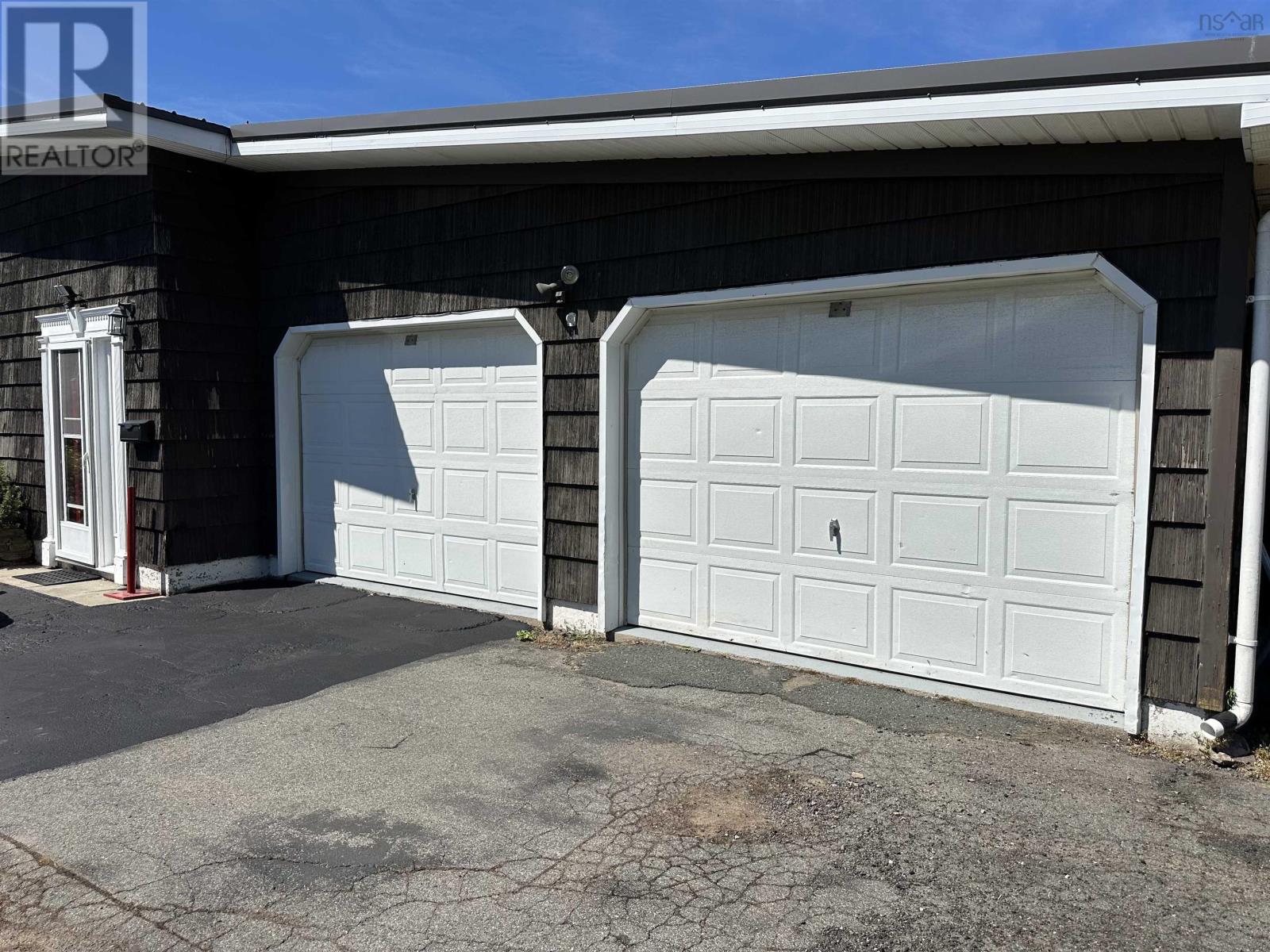 525 Phalen Road, Glace Bay, Nova Scotia  B1A 3B6 - Photo 5 - 202519557