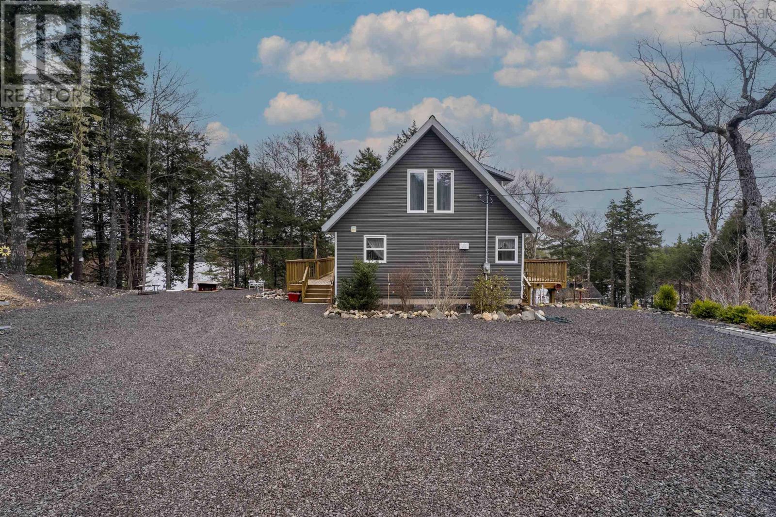 176 Beaver Dam Trail, Labelle, Nova Scotia  B0T 1E0 - Photo 2 - 202509241