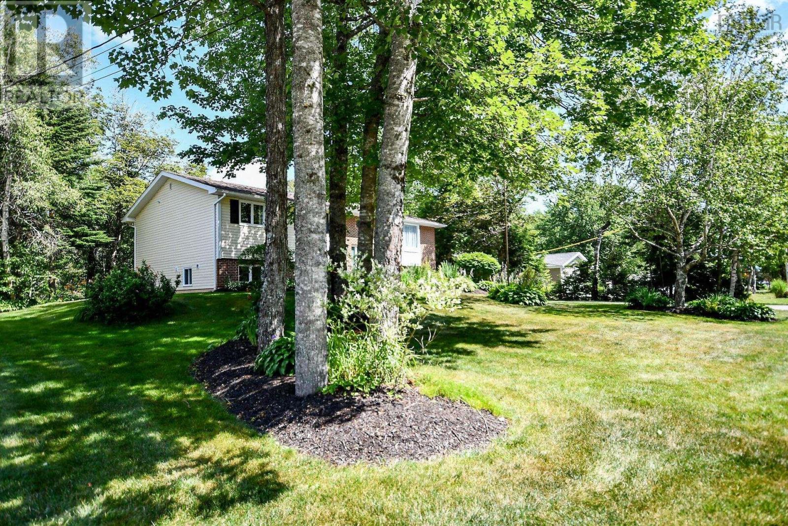 Property at 125 Danny Drive image 2