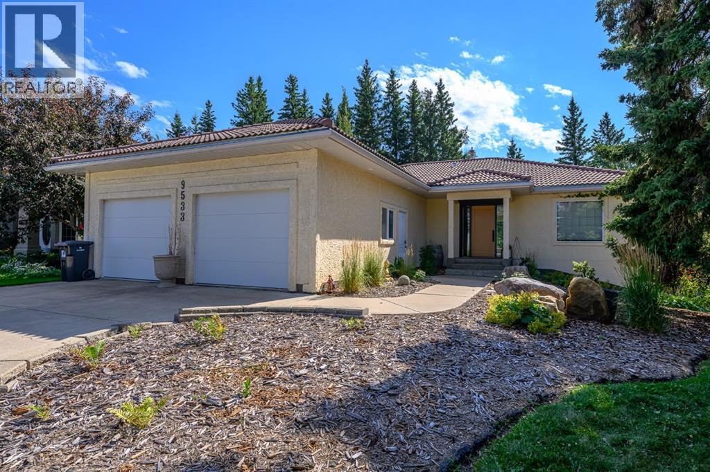 Property at 9533 Wedgewood Drive South image 2