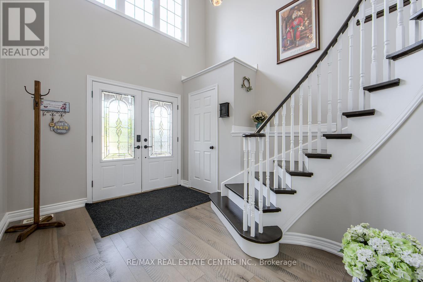 Property at 907 COLDSTREAM DRIVE image 3
