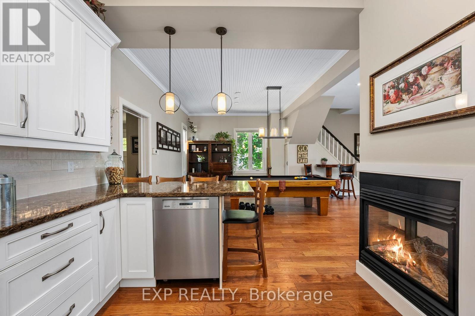 21 Pinery Lane, Georgina, Ontario  L0E 1L0 - Photo 18 - N12323636