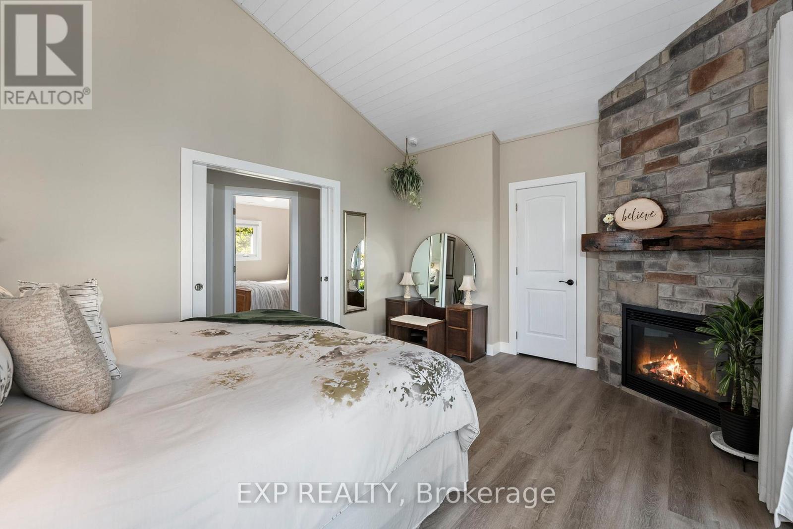 21 Pinery Lane, Georgina, Ontario  L0E 1L0 - Photo 25 - N12323636