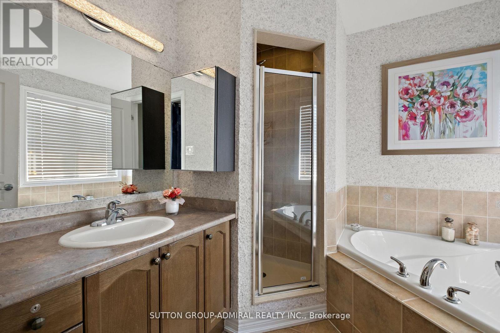 11 Thistle Avenue, Richmond Hill, Ontario  L4E 0B6 - Photo 32 - N12323689