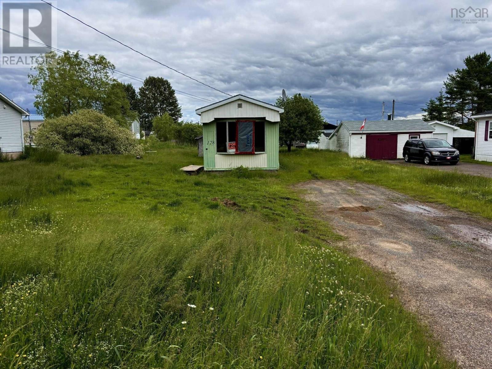 128 St Andrews Street, Stewiacke, Nova Scotia  B0N 2J0 - Photo 1 - 202515486