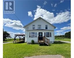 5852 17 Route, Saint-Quentin, New Brunswick