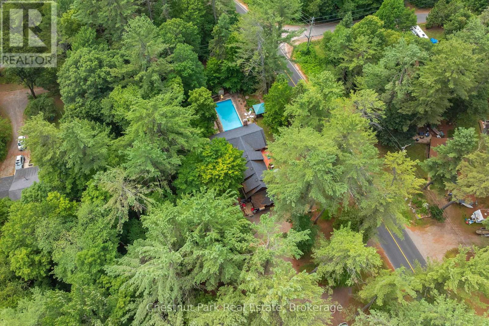 869 Muskoka Road 10, Huntsville, Ontario  P0B 1L0 - Photo 37 - X12323745