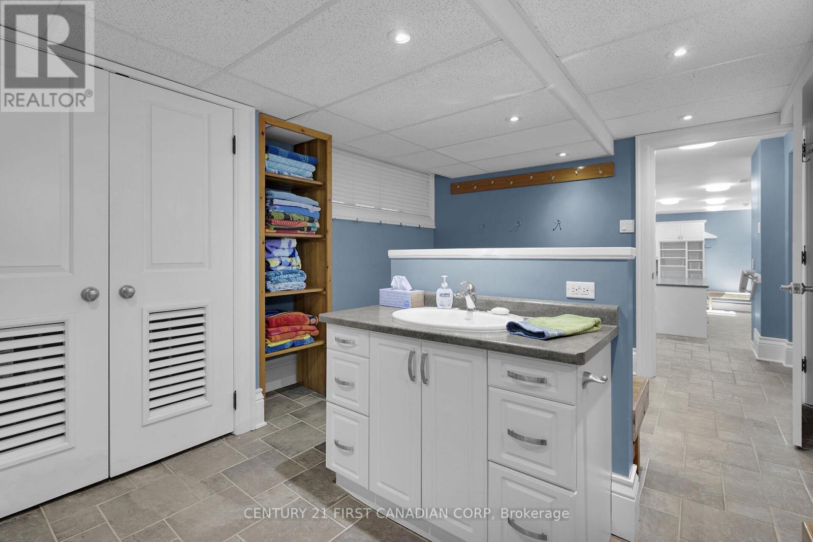 191 Cheapside Street, London East, Ontario  N6A 1Z9 - Photo 41 - X12304225