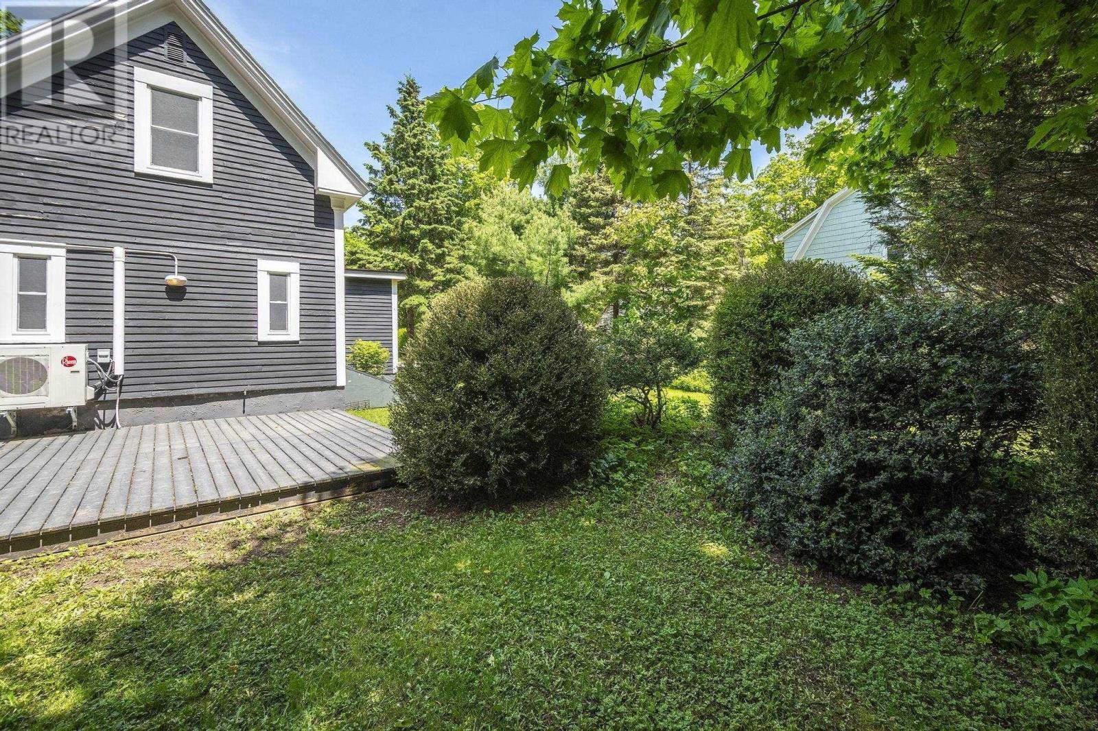 40 Crescent Avenue, Kentville, Nova Scotia  B4N 1R2 - Photo 6 - 202513168