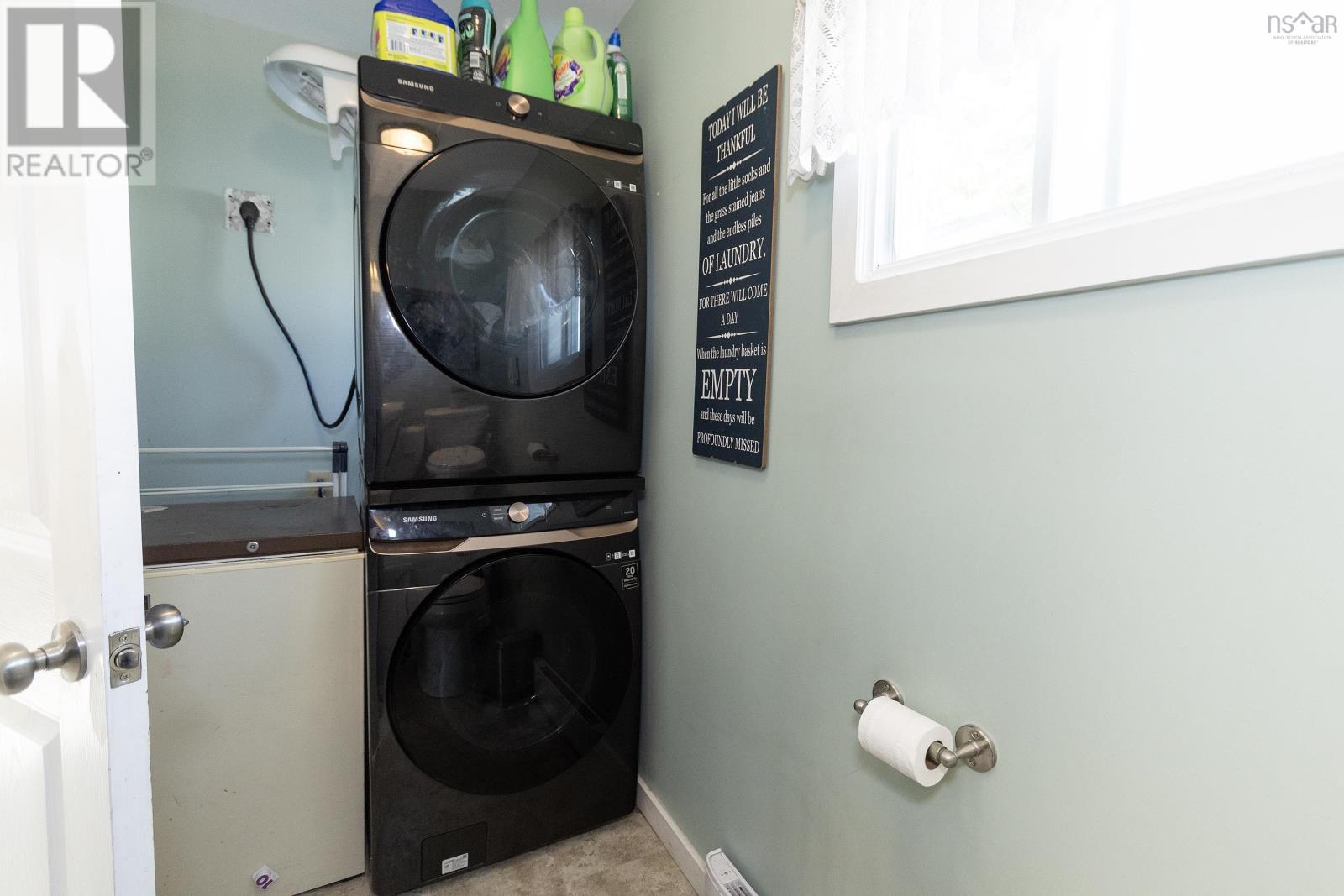 10 Minto Street, Amherst, Nova Scotia  B4H 1H2 - Photo 14 - 202518416