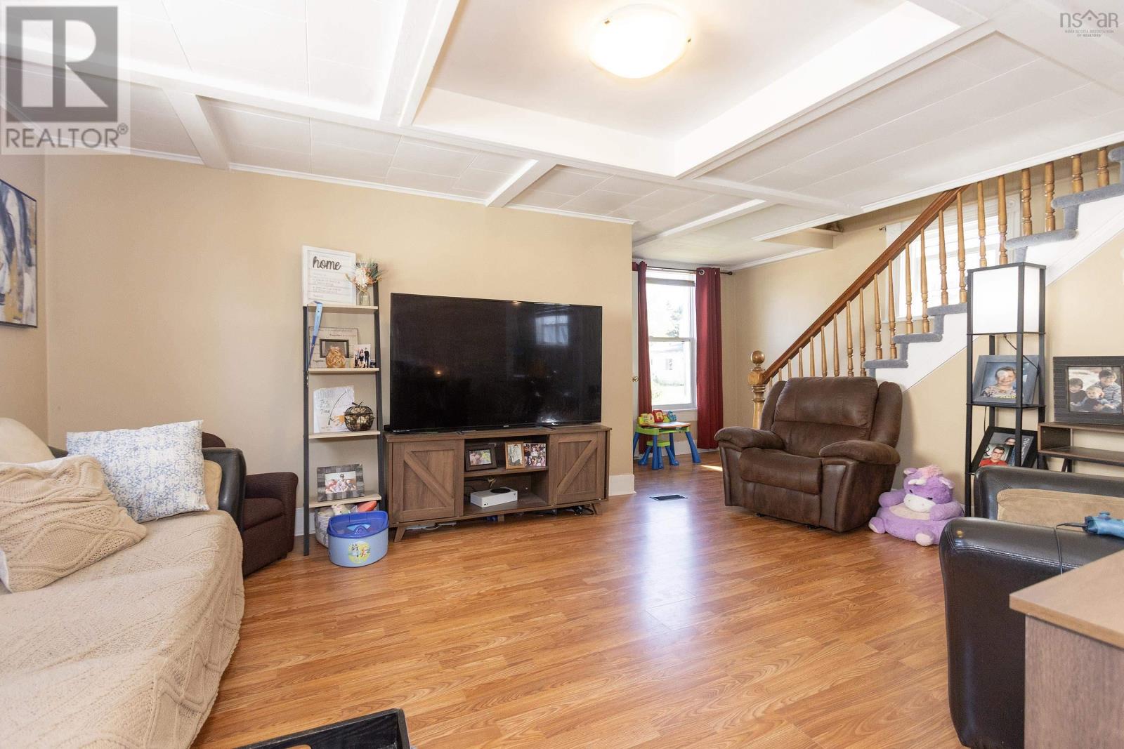 10 Minto Street, Amherst, Nova Scotia  B4H 1H2 - Photo 23 - 202518416