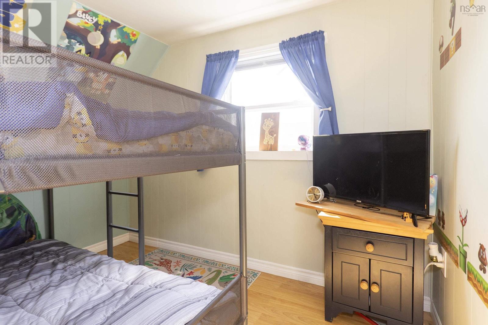 10 Minto Street, Amherst, Nova Scotia  B4H 1H2 - Photo 30 - 202518416
