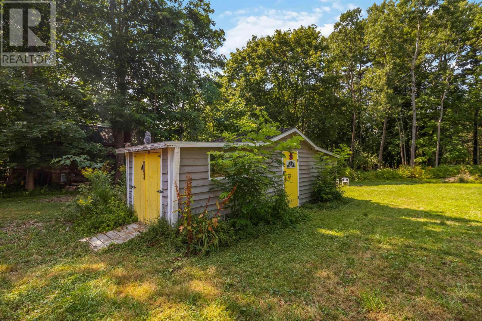 203 Aberdeen Road, Bridgewater, Nova Scotia  B4V 2T1 - Photo 46 - 202519333