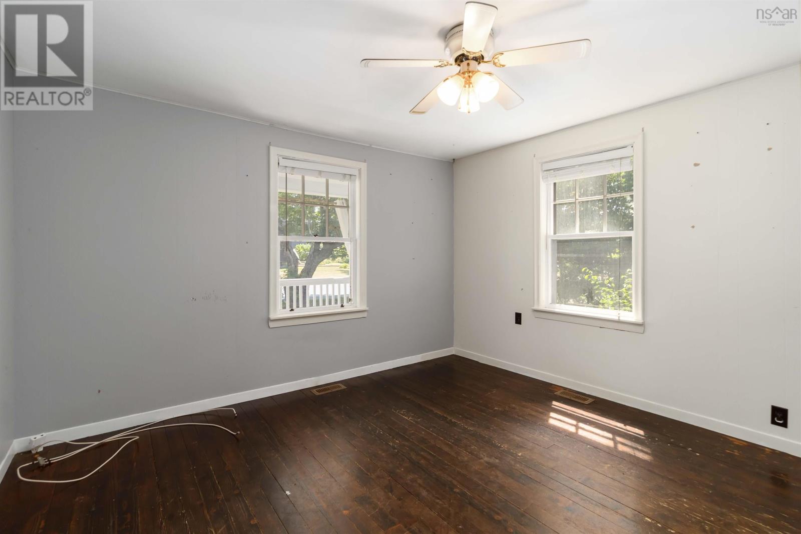 203 Aberdeen Road, Bridgewater, Nova Scotia  B4V 2T1 - Photo 11 - 202519333