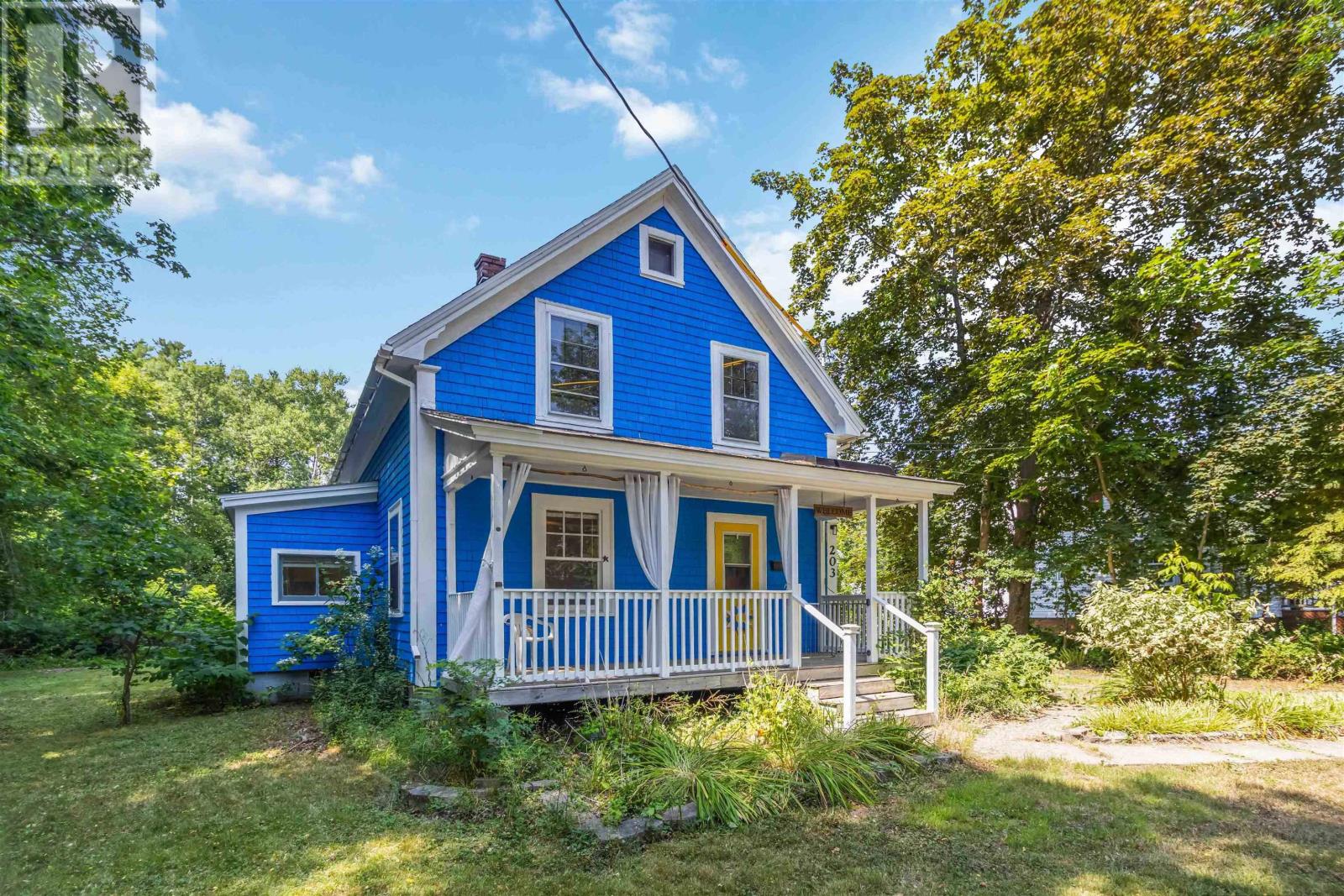 203 Aberdeen Road, Bridgewater, Nova Scotia  B4V 2T1 - Photo 1 - 202519333