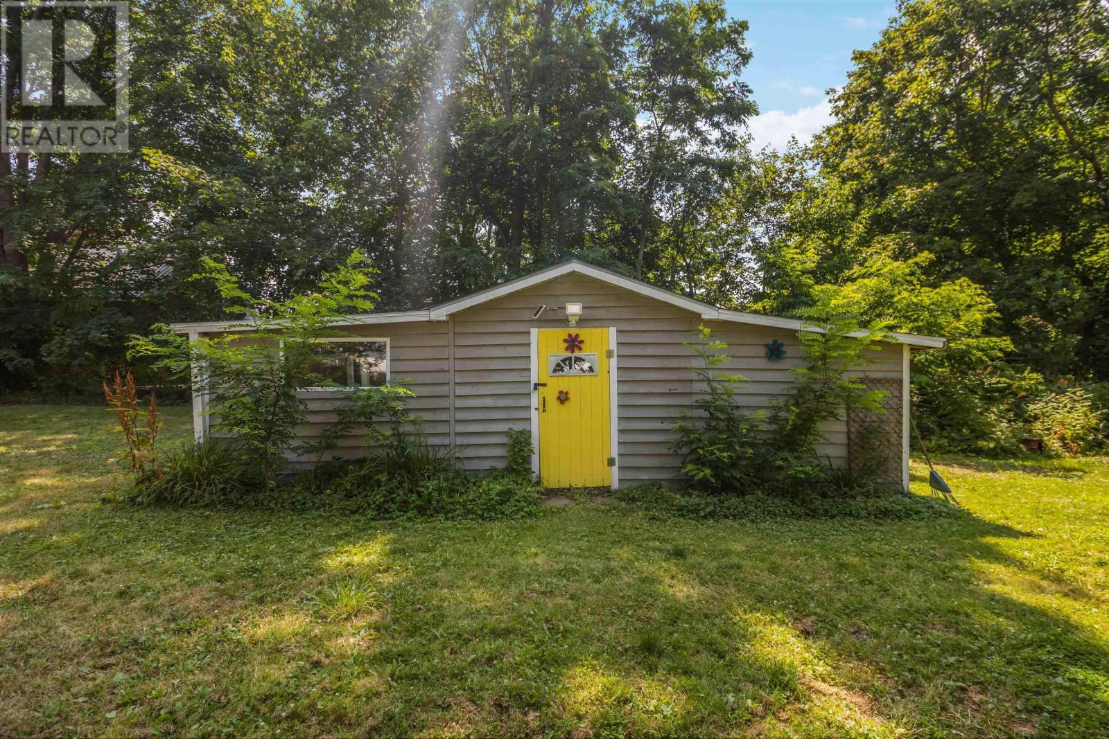 203 Aberdeen Road, Bridgewater, Nova Scotia  B4V 2T1 - Photo 47 - 202519333