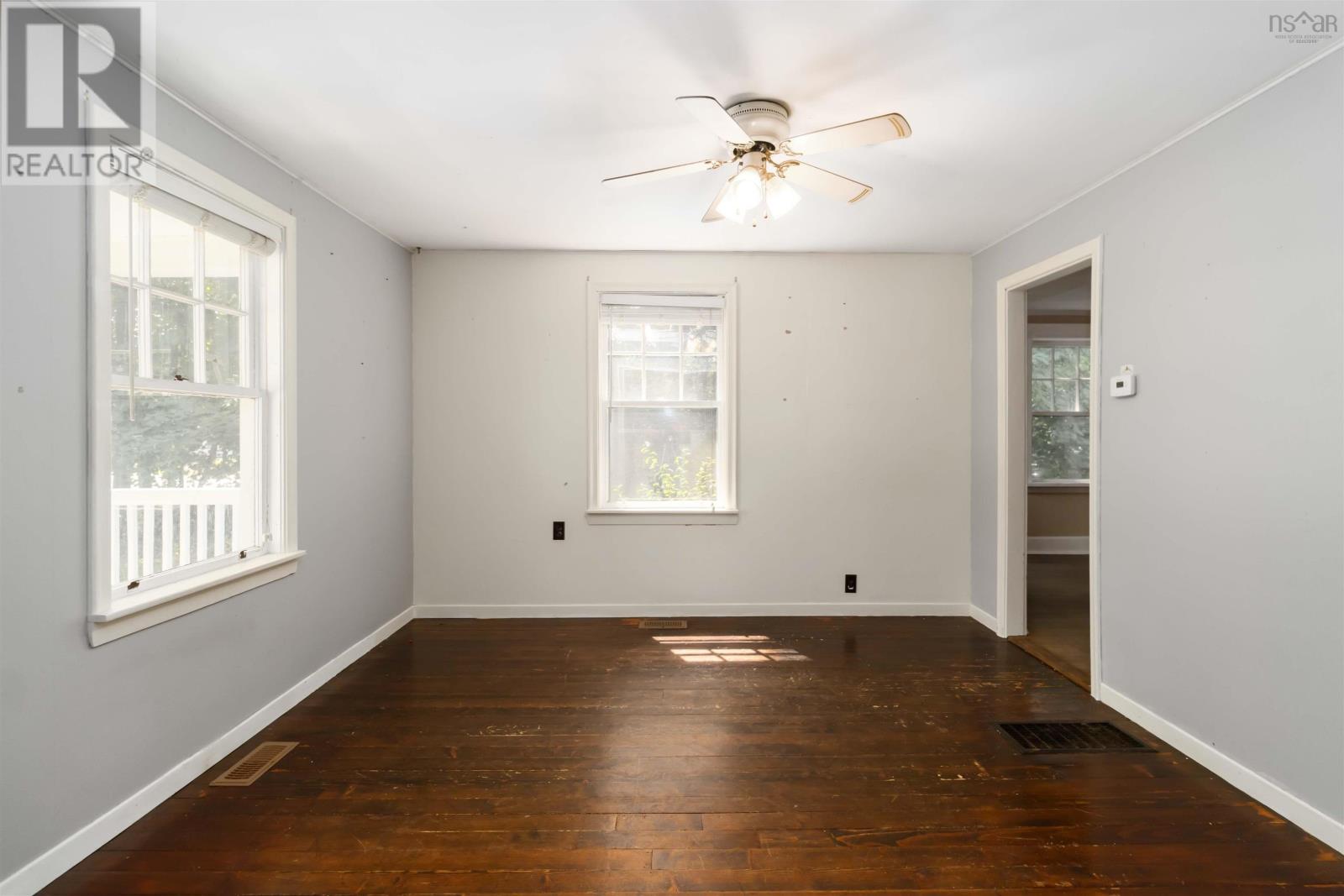 203 Aberdeen Road, Bridgewater, Nova Scotia  B4V 2T1 - Photo 10 - 202519333