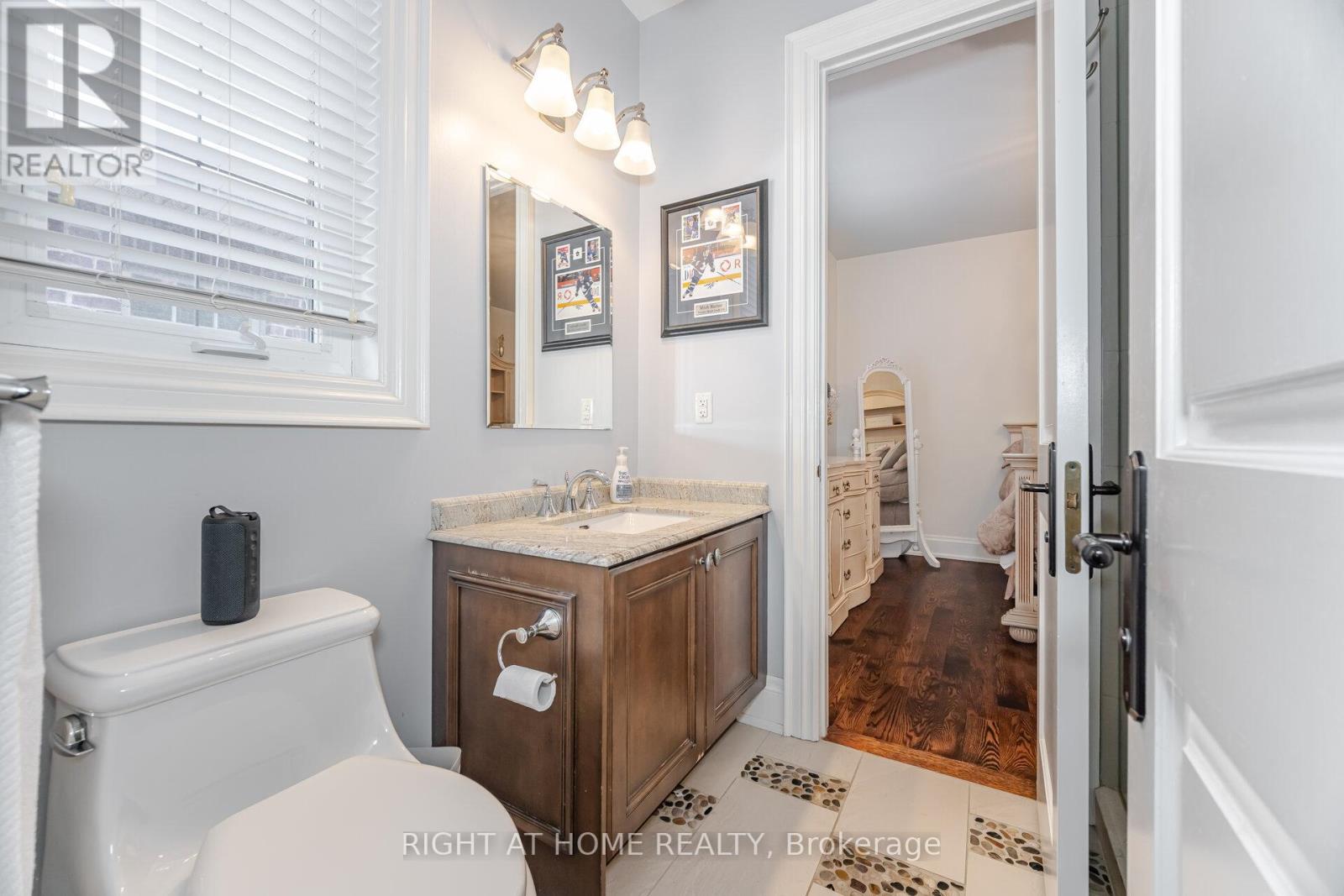 58 Johnston Avenue, Toronto, Ontario  M2N 1G8 - Photo 31 - C12323721