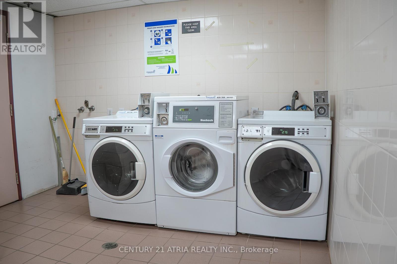 105 - 88 Charles Street E, Toronto, Ontario  M4Y 2W7 - Photo 11 - C12323733