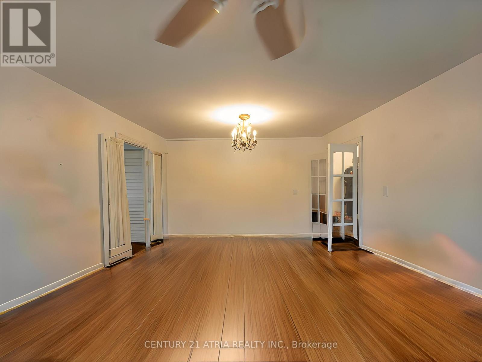 105 - 88 Charles Street E, Toronto, Ontario  M4Y 2W7 - Photo 7 - C12323733