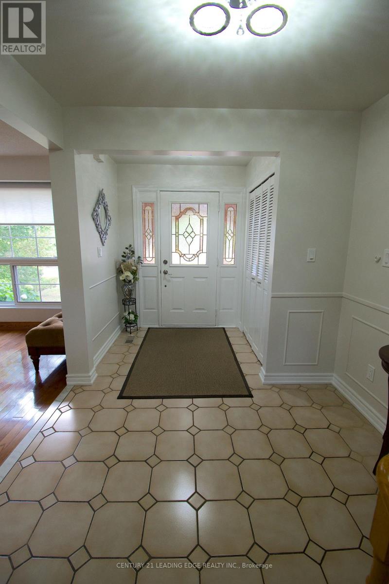 54 Avonwick Gate, Toronto (Parkwoods-Donalda), Ontario  M3A 2M6 - Photo 6 - C12323735