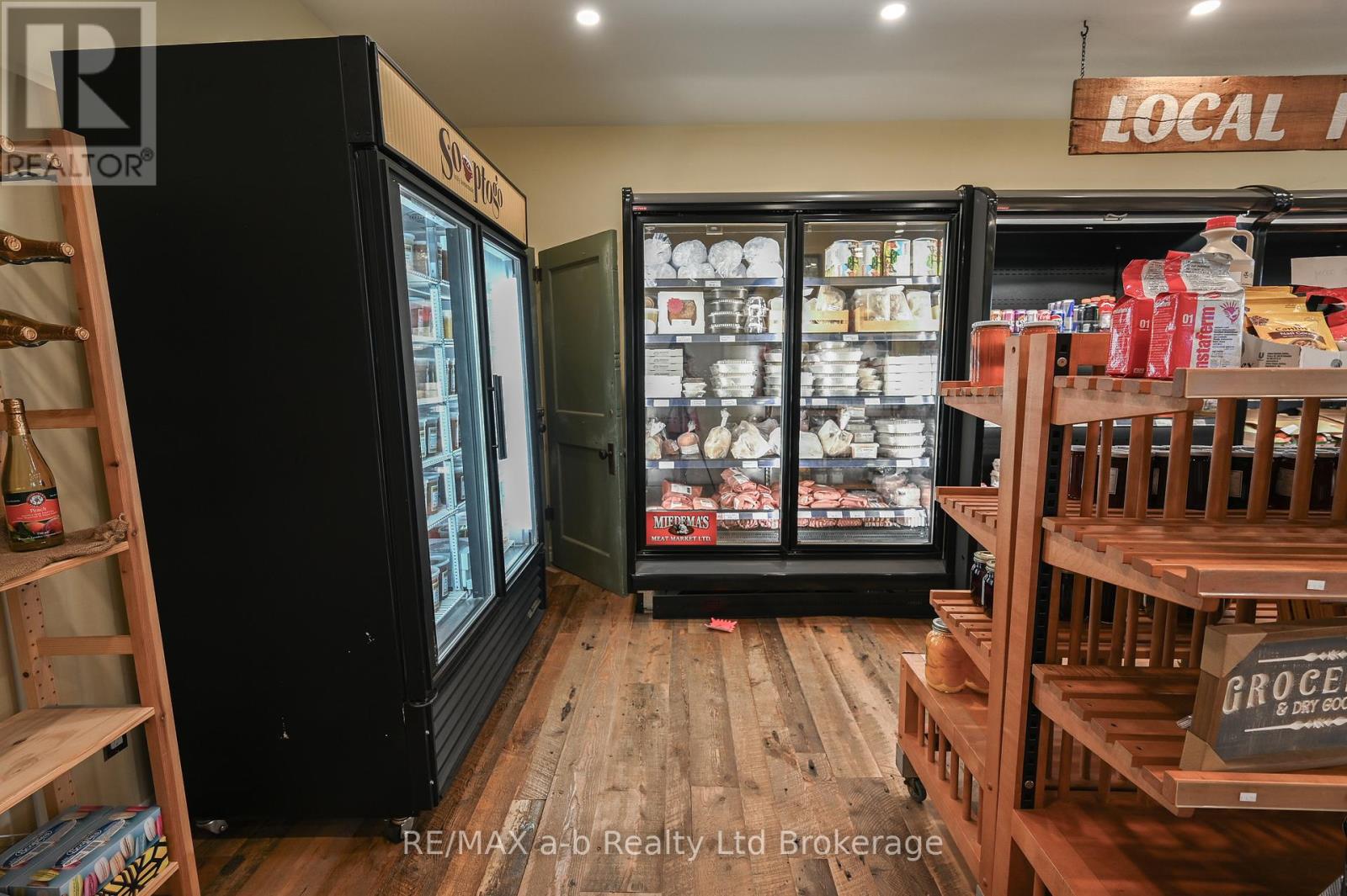 226 Middle Townline Road, Brant, Ontario  N0E 1E0 - Photo 13 - X12323834
