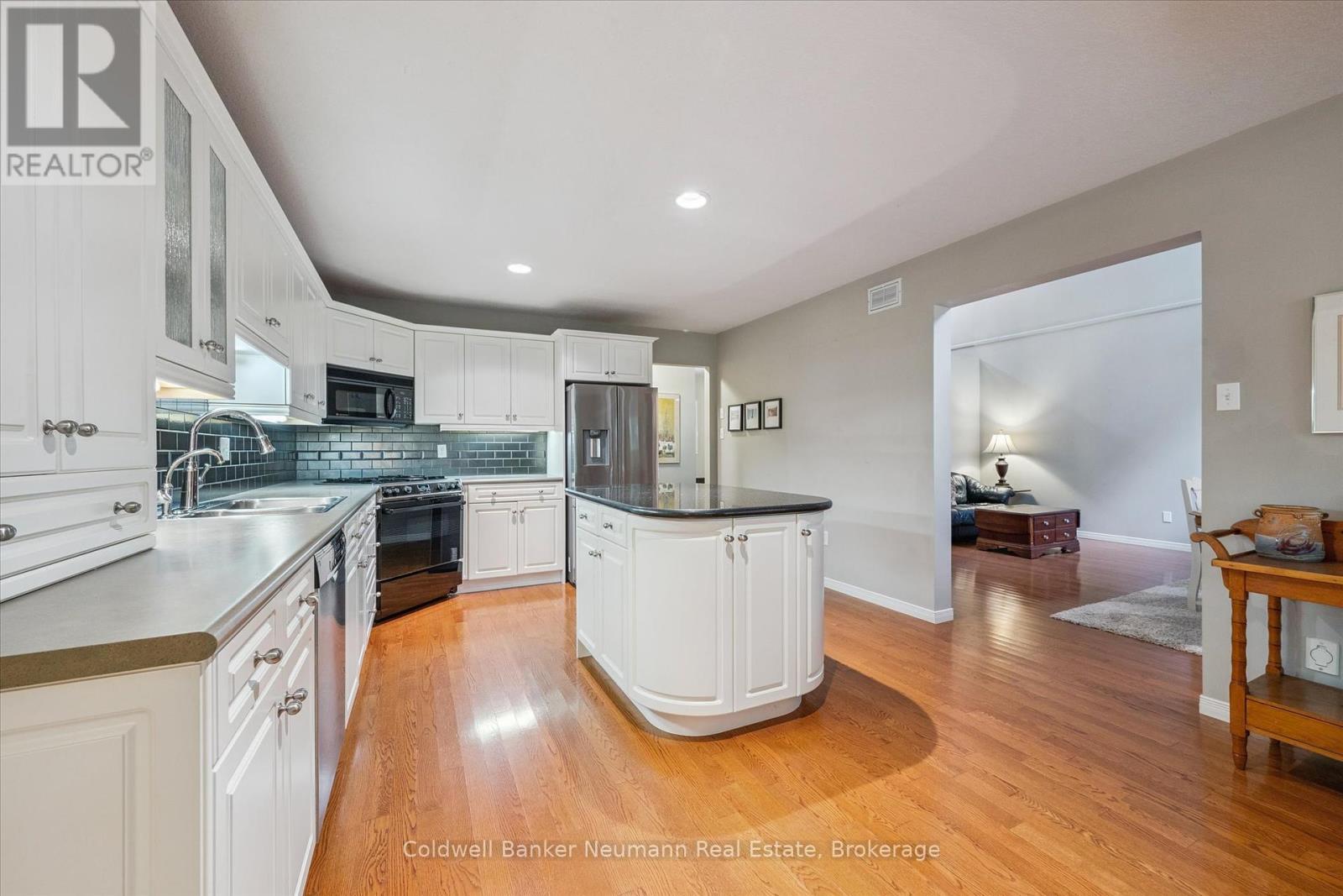 17 - 784 Gordon Street, Guelph, Ontario  N1G 5C8 - Photo 31 - X12323847