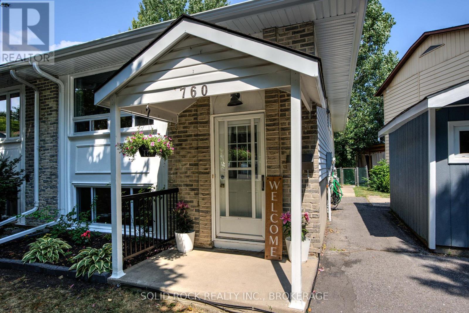 760 Grouse Crescent, Kingston, Ontario  K7P 1A2 - Photo 2 - X12323777