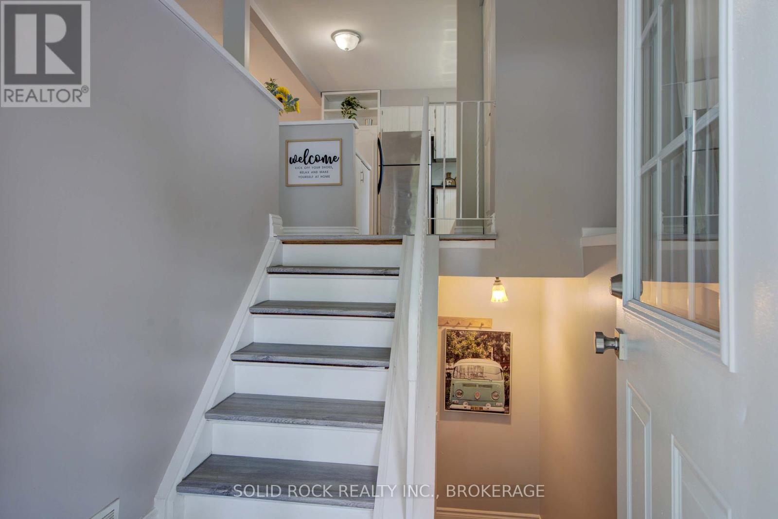 760 Grouse Crescent, Kingston, Ontario  K7P 1A2 - Photo 5 - X12323777